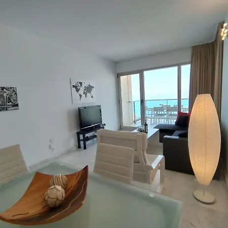 Apartment Torre Lugano Sky Playa Levante *